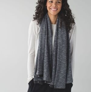 Lululemon Vinyasa Scarf Wrap Rulu